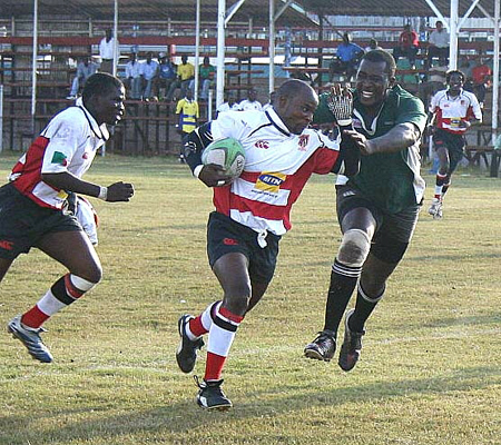 diggers MEN At Work’ Diggers and Konkola players battle for the ball during a friendly games played during the weekend in Kitwe. Diggers beat Konkola 22-7