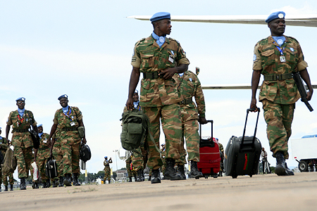 soldiers5 Zambia Army soldiers at the Zambia Air Force (ZAF) base in Lusaka on arrival