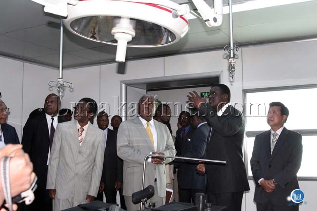 President Banda and his entourage inside the operating theatre of the new Lusaka General Hospital President Banda and his entourage inside the operating theatre of the new Lusaka General Hospital