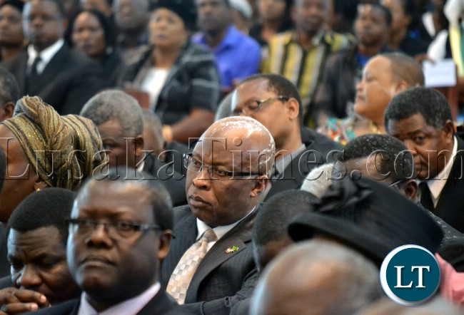 Opposition MMD leader Nevers Mumba was among other opposition leaders that attended the funeral of the late former Defence Minister Ben Mwila in Lusaka