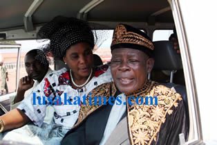 Paramount Chief Chitimukulu and his wife