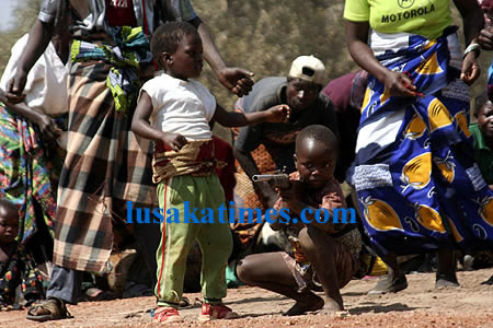 A young hunter showcasing his hunting skills during the Kulamba traditional ceremony.JPG	A young hunter showcasing his hunting skills during the Kulamba traditional ceremony