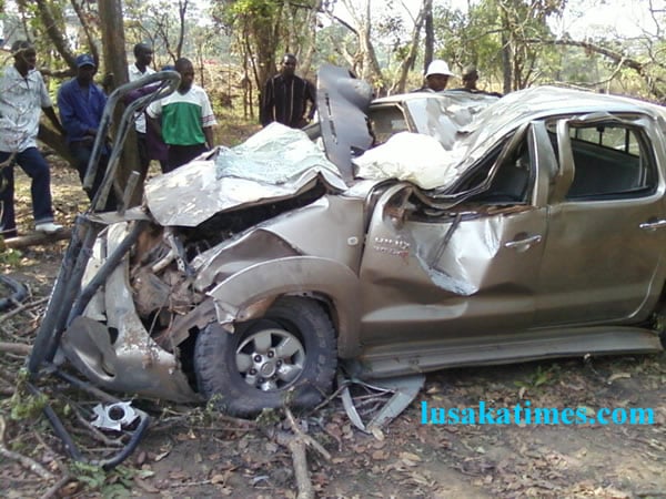 Sent in by LT Blogger: This is the vehicle in wich North-Western Province Deputy Permanent Secretary, Nkololo Hazemba and three others were using. The vehicle lost control due to a rear left tyre whose outer cover peeled off, causing the vehicle to overturn several times.