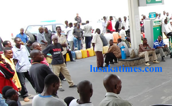 People waiting for Fuel 