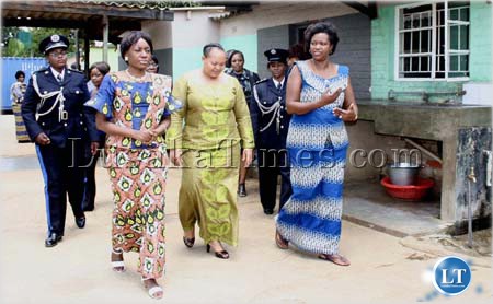 Mrs Angela Miyanda (r) with First Ladies Thandiwe Banda and Nompumelelo Zuma at Kabwata orphanage