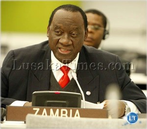Information minister Ronnie Shikapwasha makes a presentation on the state of Zambian media at the United Nations in New Y