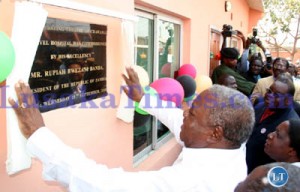 President Banda unveils the upgraded Chawama Clinis which is now a mini hospital in Lusaka
