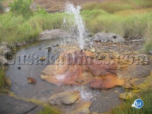 A hot spring in the kafue flood plains in Itezhi-Tezhi district in Southern Province and its part of the district's tourist attraction area - Copy (2)
