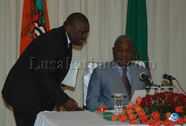 South Africa Denies Non-Compliance Over al-Bashir South Africa Denies Non-Compliance Over al-Bashir