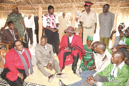PRESIDENT Sata and Minister of Defence Geoffrey Mwamba (left) with Chief Chisomo at the palace in Serenje yesterday PRESIDENT Sata and Minister of Defence Geoffrey Mwamba (left) with Chief Chisomo at the palace in Serenje yesterday