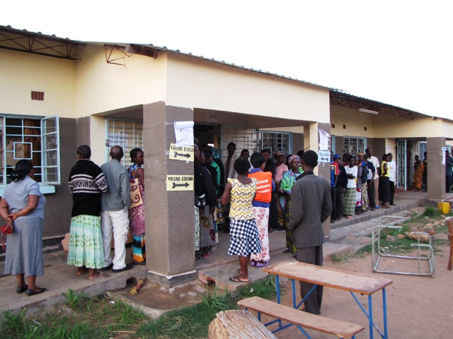Mufumbwe resident voting Mufumbwe resident voting