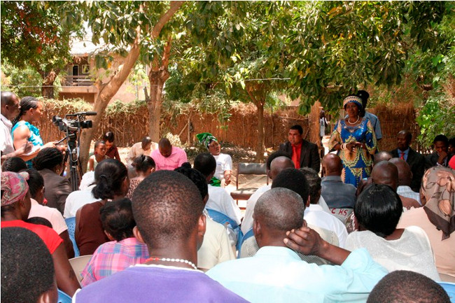 Gender Minister Inoge Wina addressing retires of KTZ flats in Kafue District Gender Minister Inoge Wina addressing retires of KTZ flats in Kafue District