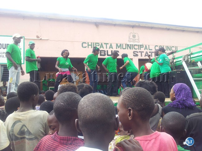 ZAMTEL 's Chipata Mealie meal and bicycle give away promotion ZAMTEL 's Chipata Mealie meal and bicycle give away promotion