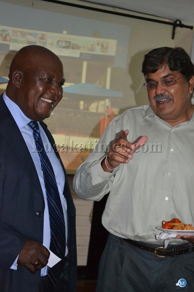 Zambia International Trade Fair Chairman Emmanuel Hachipuka (L)
