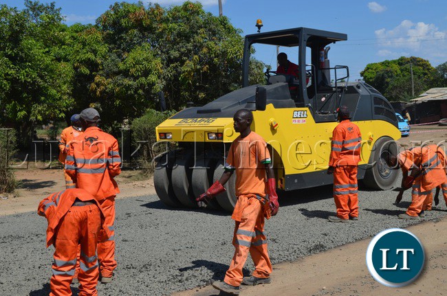 Tarring of selected Township roads in Livingstone has gained momentum ahead of the general conference. Above, Inyatsi Zambia Limited workers working on Balewa Sambona (RD 1) Dambwa Site and Service in readiness for covering the road with bitumen