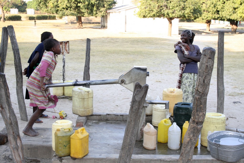 Children in Mangango constituency Chilombo  fetching water at Chilombo Basic School
