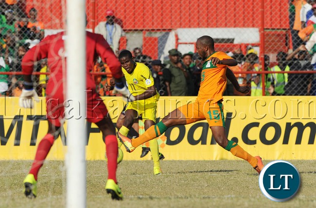 Football - 2013 Cosafa Cup - Quarter Finals - Zambia v Mozambique - Nkana Stadium - Zambia