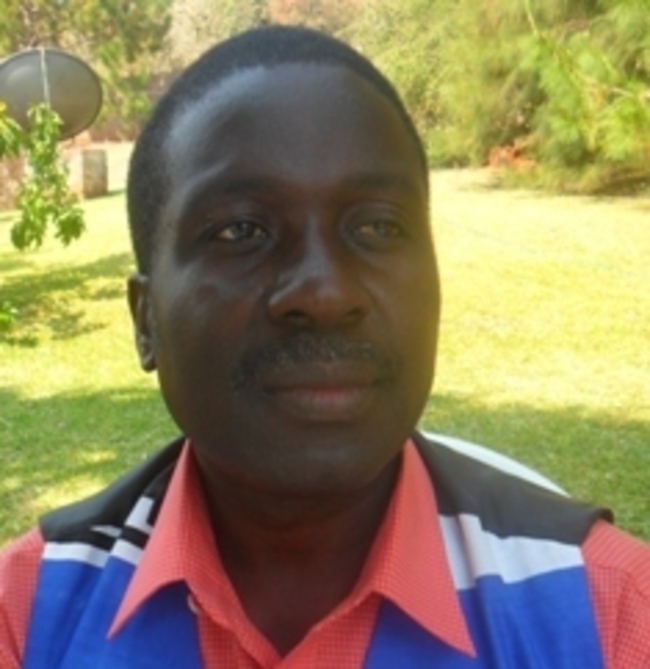 Reuben Phiri (MMD)Parliamentary candidate for Chipata central seat.Profession Economist