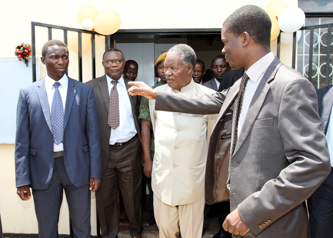 President Sata at the Mansa Provincial Vaccine Store