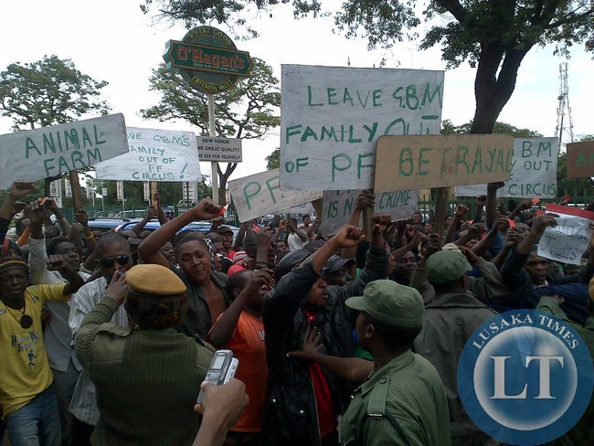 GBM supporters at woodlands police station