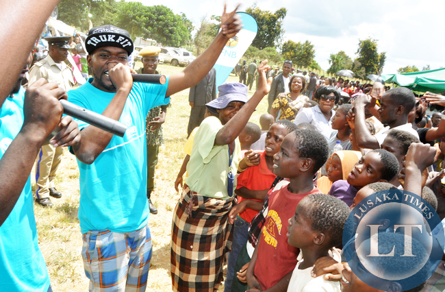 Artiste Mapiki -Womens day