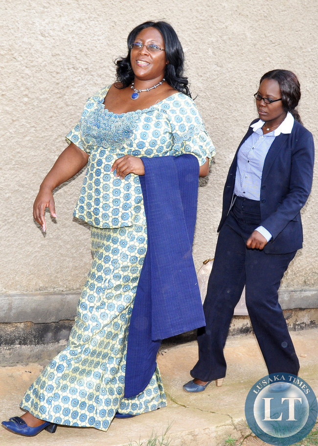 First Lady Dr Christine Kaseba during the tour of Chilala Rural Health Centre where she donated Health Packs and blankets in Kalomo District