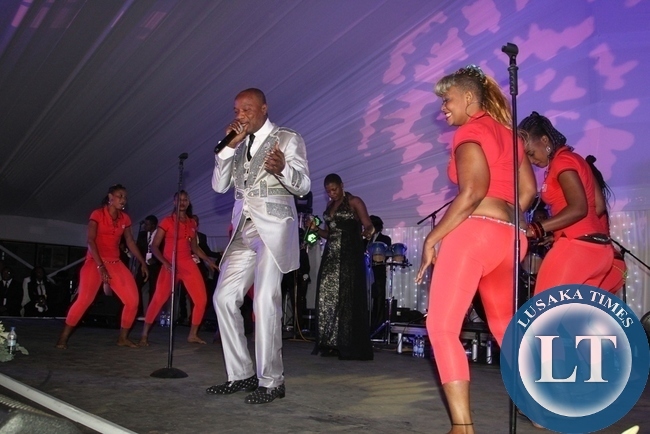 KOFFI OLOMIDE PERFORMING AT BONA AND SIMBA'S WEDDING