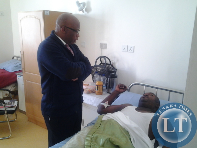 Dr Mumba visits former Kabwe Mayor Richard Yumbwe who is hospitalised at Levy Mwanawasa Hospital