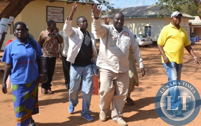Jonas Shakafuswa waving to his supporters