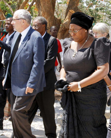 Acting President Dr Guy Scott with Dr Kaseba on arrival at Embassy Park for a wreath laying ceremony at President Sata's grave on November 16,2014 -Picture byTHOMAS NSAMA Acting President Dr Guy Scott with Dr Kaseba on arrival at Embassy Park for a wreath laying ceremony at President Sata's grave on November 16,2014 -Picture byTHOMAS NSAMA