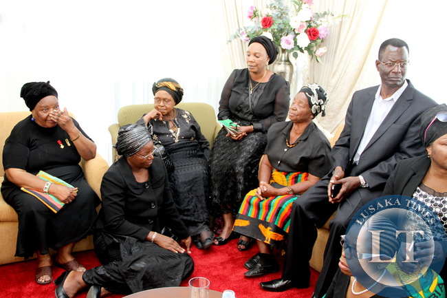 Mourners on arrival of President Sata's Body at Kenneth Kaunda International Airport from London on November 1,2014 -Picture by THOMAS NSAMA