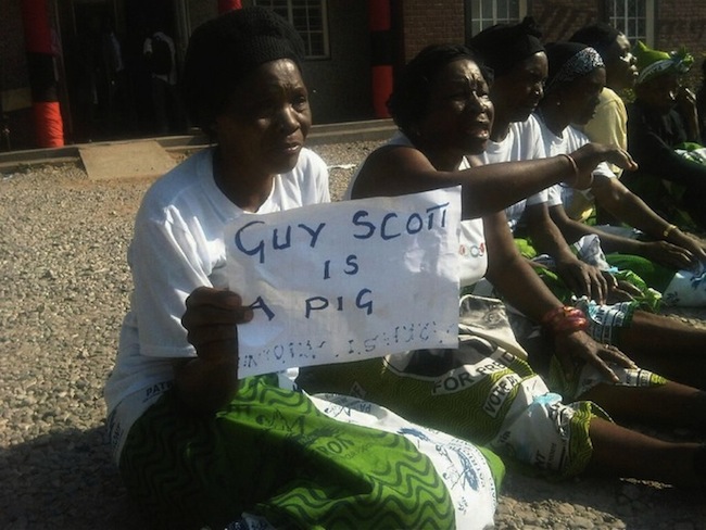 PF cadres protesting against Guy Scott