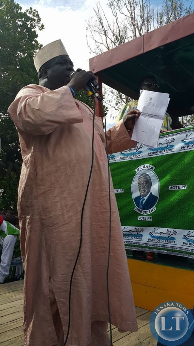 Kambwili addressing the rally in Mongu