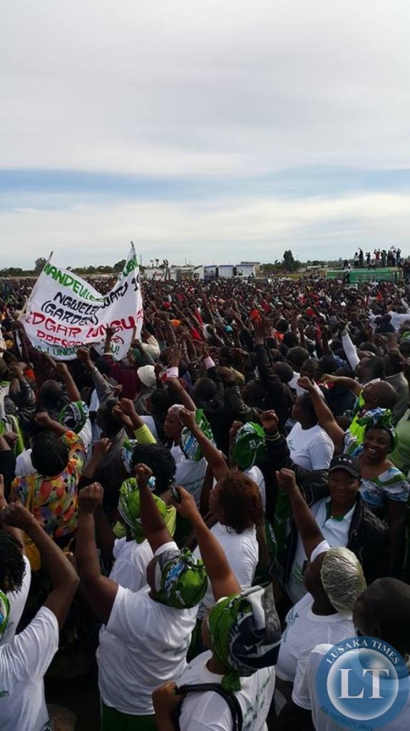 The crowd at PF Mandevu Rally