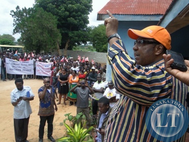 GBM addressing his supporters