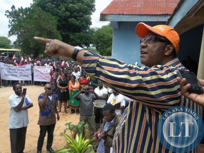 GBM addressing his supporters