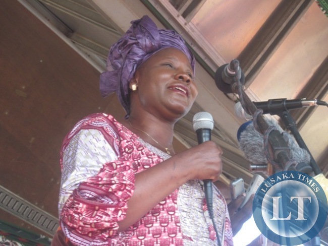 FORUM for Democracy and Development (FFD) President Edith Nawakwi addressing a rally at the Changanamai grounds in Kitwe
