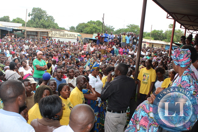 FDD President Edith Nawakwi addresses a rally in Monze