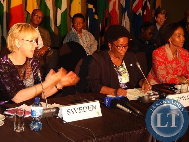 CAPTION: L - R: FOREIGN Ministers for Sweden, Ms. Margot Wallstrom; Botswana, Dr. Pelonomi Venson-Moitoi, and South Africa, Ms. Maite Nkoana-Mashabane at the 14th Africa - Nordic m,eeting of foreign ministers held at Legends Golf Safari Resort in Limpopo, South Africa from 9 - 10th April, 2015