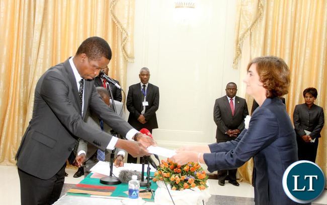 President Lungu receives credentials from Spain Ambassador to Zambia Alicia Moral Revilla (R) at State House on Thursday, September 17,2015 -Picture by THOMAS NSAMA