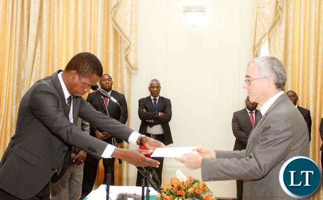 President Lungu receives credentials from Israel ambassador to Zambia Gershon Kedar (R) at State House on Thursday, September 17,2015 -Picture by THOMAS NSAMA