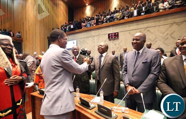 lungup1d President Lungu (Right) greets opposition members of Parliament after addressing the Fifth Session of the Eleventh National Assembly in Lusaka on Friday, 18th September 2015. Picture by EDDIE MWANALEZA/STATE HOUSE