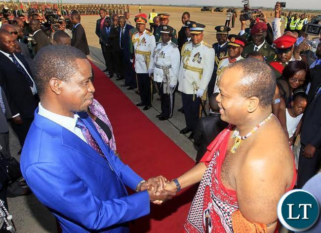 President Edgar Chagwa Lungu (left) welcomes King Mswati of Swaziland at Kenneth Kaunda International Airport on Friday, October 23,2015. PICTURE BY SALIM HENRY/STATE HOUSE ©2015