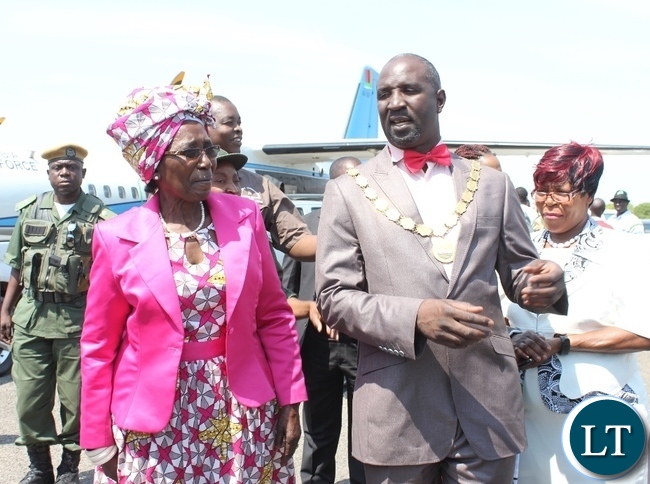 Vice President Inonge Wina (l) with Mongu Mayor Bright Tombi (r) on arrival at Mongu Airport to officiate at the Inonge Wina Independence Football Championship Tournament in her constituency in Nalolo District Vice President Inonge Wina (l) with Mongu Mayor Bright Tombi (r) on arrival at Mongu Airport to officiate at the Inonge Wina Independence Football Championship Tournament in her constituency in Nalolo District