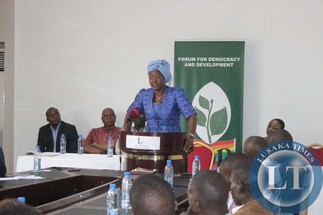 President Edith Nawakwi addressing the media in Lusaka