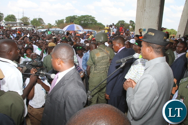 President Lungu addresses Chililabombwe residents who had camped to catch a glimpse of him during a tour of Chililabombwe District Hospital which is being constructed by PF Government on Copperbelt on Friday, October 30,2015 -Picture by THOMAS NSAMA