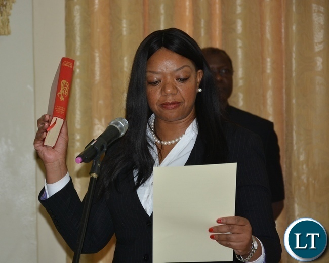 Newly Appointed Justice Permanent Secretary Thandiwe Daka Oteng gives Oath at swearing in ceremony yesterday 02-02-2016.Picture by ROYD SIBAJENE/ZANIS