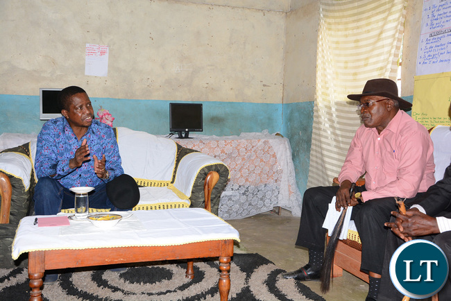 President Lungu speaks to chief Hamusonda in Bweengwa