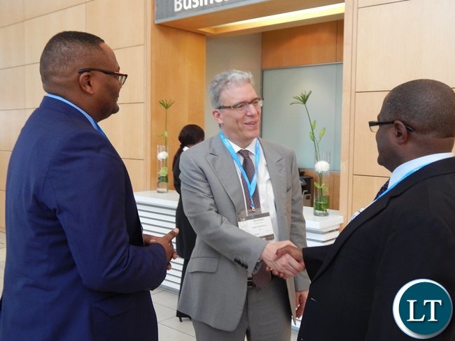 Mines Minister Mr. Christopher Yaluma (r) with His Excellency Mr. Emmanuel Mwamba meet Vandeta Resources Plc CEO Mr. Tom Albanese.