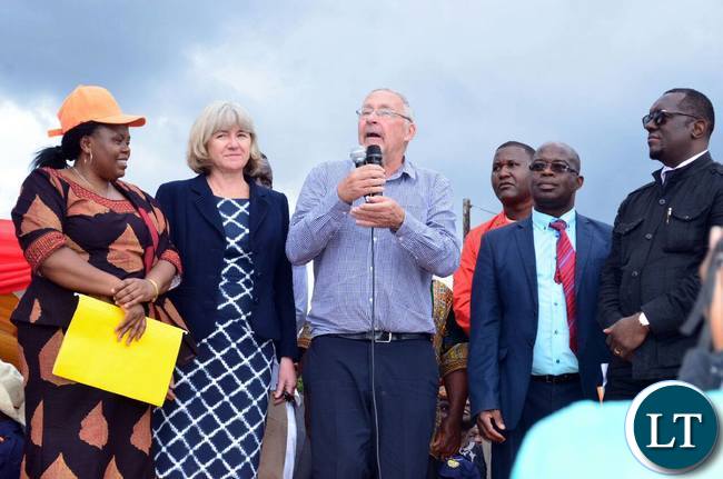FORMER Vice President Dr. Guy Scott flanked by his Wife Charlotte address the crowd when he endorsed the candidature of UPND President Hakainde Hichilema FORMER Vice President Dr. Guy Scott flanked by his Wife Charlotte address the crowd when he endorsed the candidature of UPND President Hakainde Hichilema